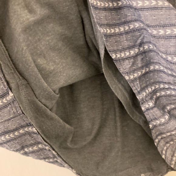 Summer dress with crochet design.  By Solitaire size small. - Picture 4 of 7